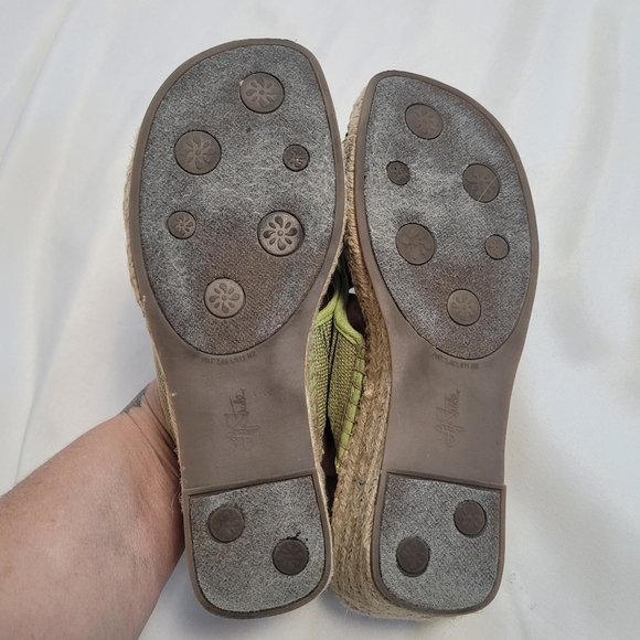 Life Stride Green Macrame Flower Racy Catepilar Wedge Sandal Size 8M - Picture 6 of 11